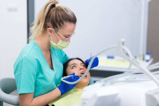 Best Emergency Tooth Extraction in Webberville, MI